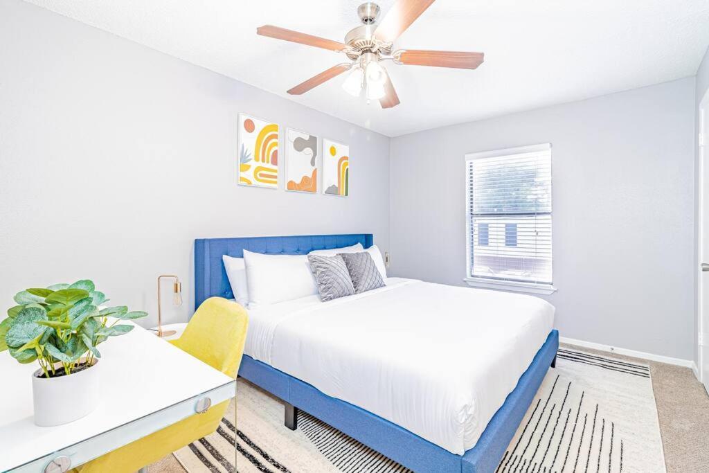 Central 1Br King Bed Suites, Close To Downtown & Domain Остин Экстерьер фото
